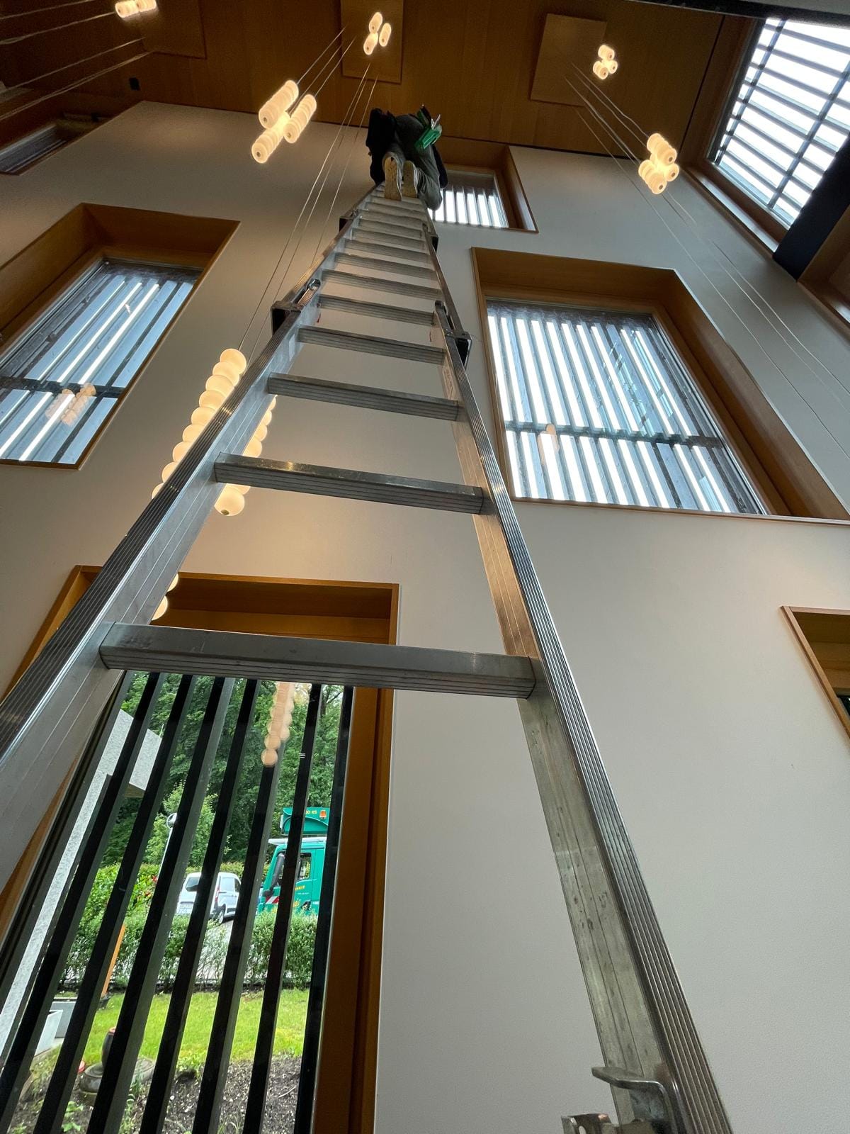 Fensterreinigung - professionell Fenster putzen